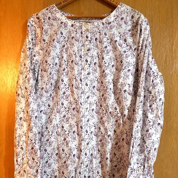 Duluth Trading Company Tunic Style Button Down - Picture 1 of 4